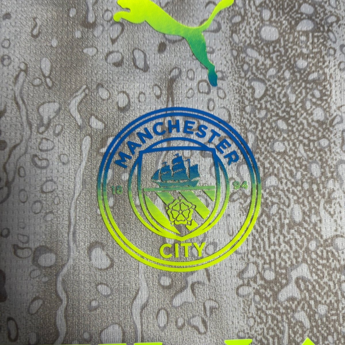 Kit infantil Puma Manchester City 2025/26