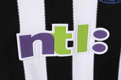 Newcastle United Retro 2000/01 Home