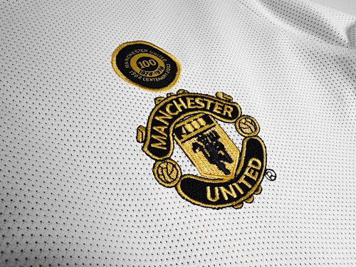 Mangas longas: Manchester United Retro 2001/02