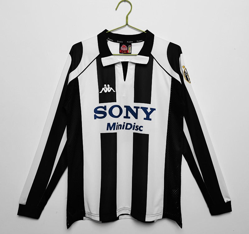 Mangas compridas: Juventus Retro 1997/98 Home