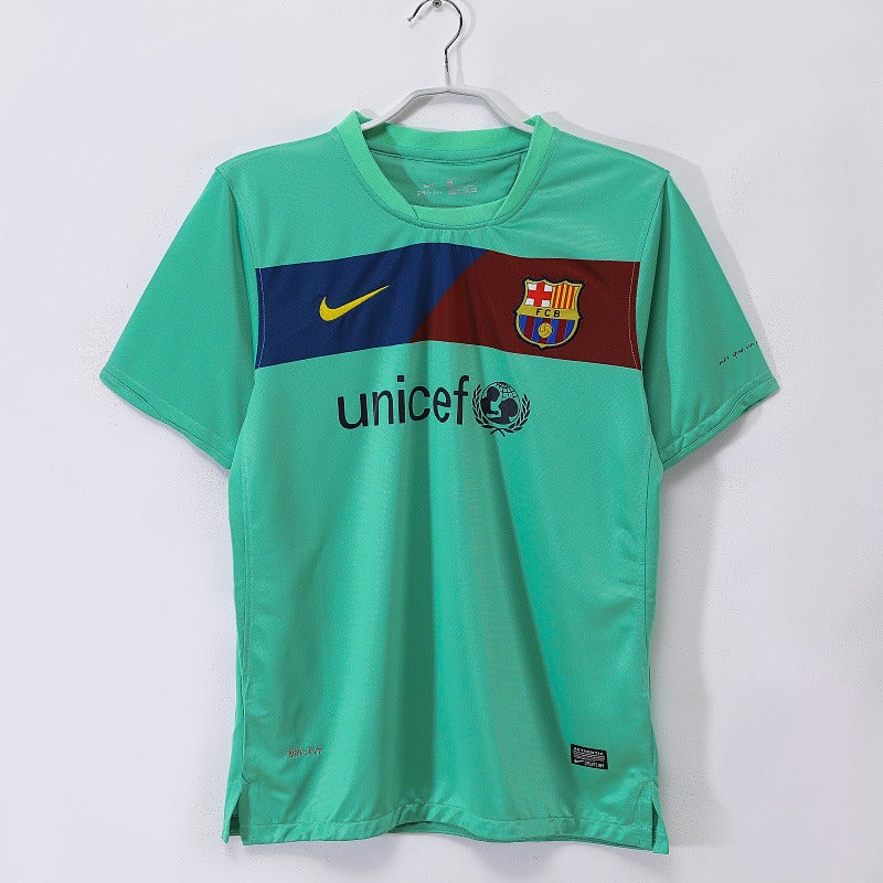Barcelona Retro 2010/11
