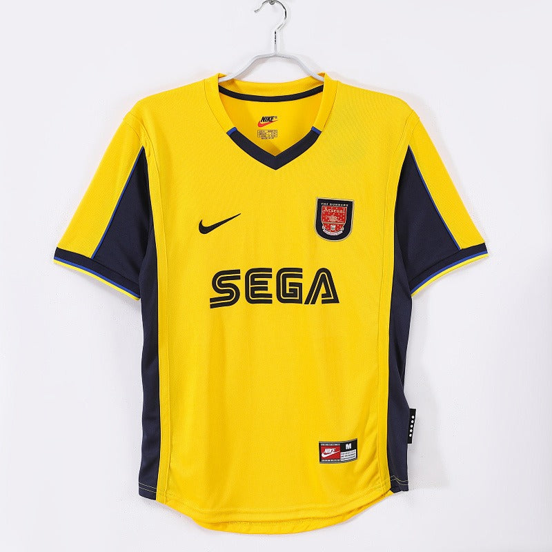 Retro del Arsenal 2000/01
