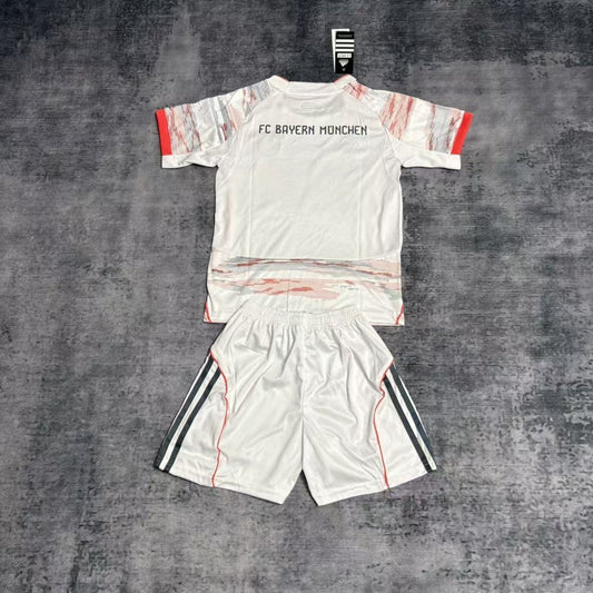 Kit infantil del Bayern Múnich 2025/26