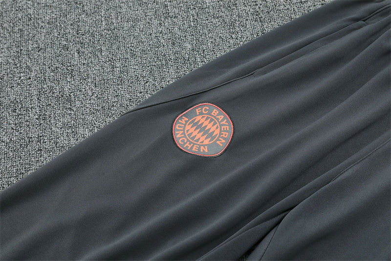 Training Suit Bayern Munich 25/26 - Winter