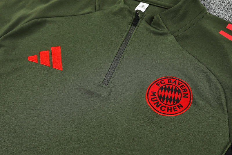 Training Suit Bayern Munich 25/26 - Winter