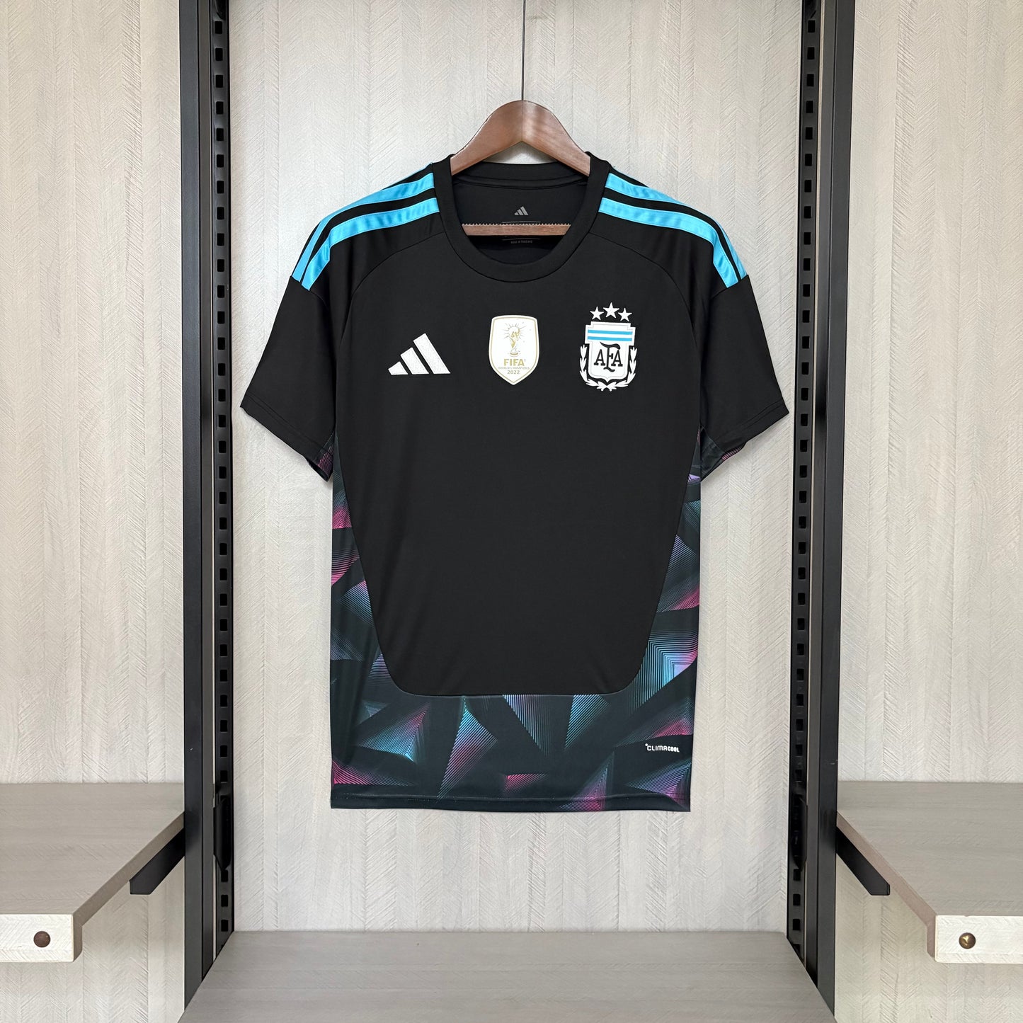 Argentina 2026 Black Goalkeeper Jersey | Golden Champions Badge & Three-Star Edition