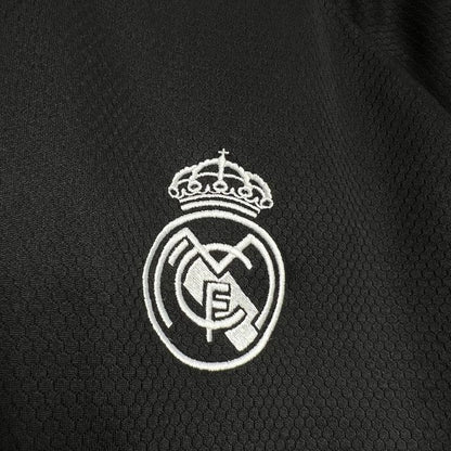 Camiseta de entrenamiento del Real Madrid 24/25
