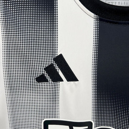 Newcastle United 2025/26 Home Jersey
