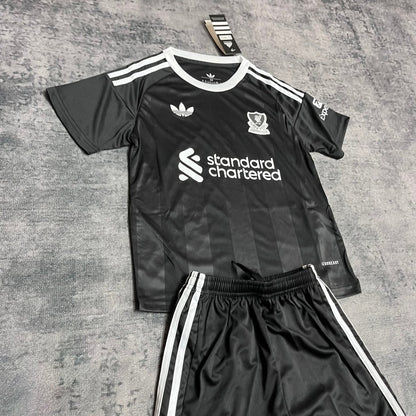 Conjunto infantil del Liverpool 2025/26