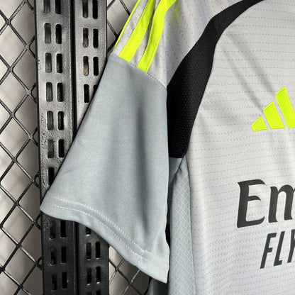 Camiseta Adidas 24/25 del Benfica (tercera equipación) Gris