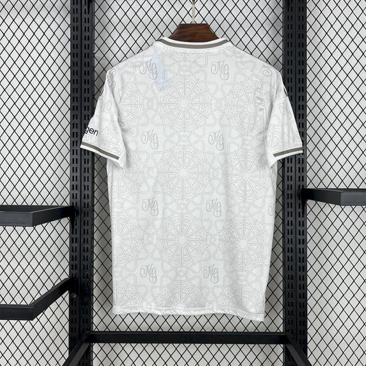 Nottingham Forest 2025/26 Away Jersey