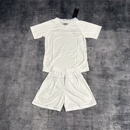 Conjunto infantil Santos 2025/26