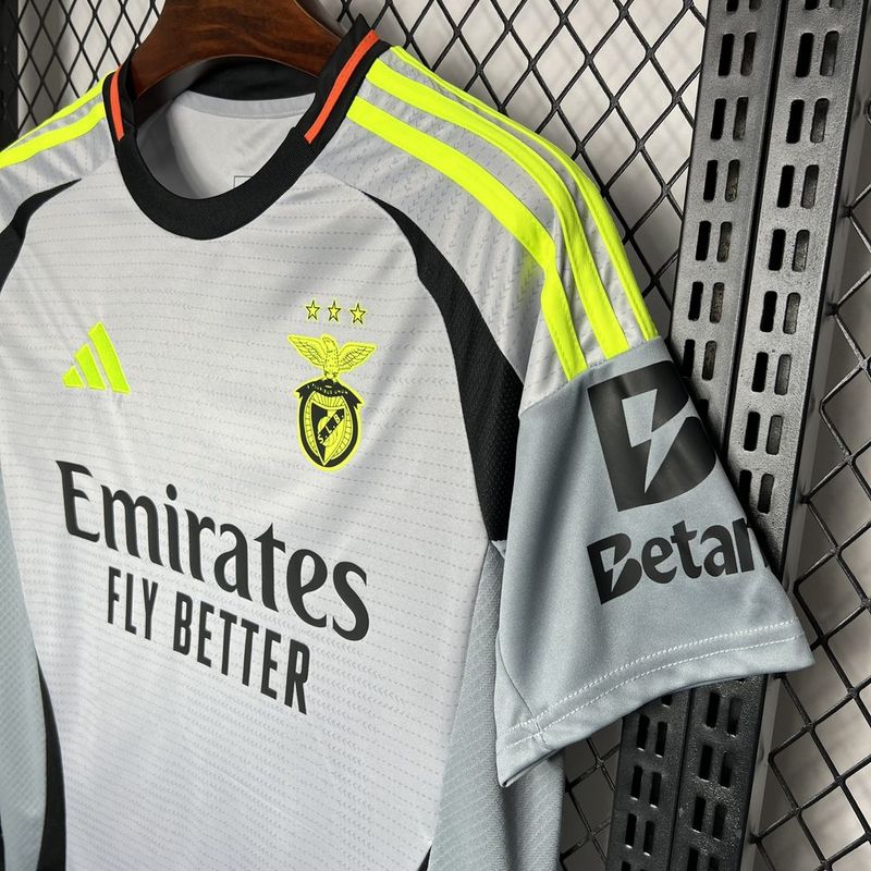 Camiseta Adidas 24/25 del Benfica (tercera equipación) Gris