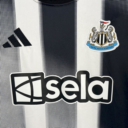 Newcastle United 2025/26 Home Jersey