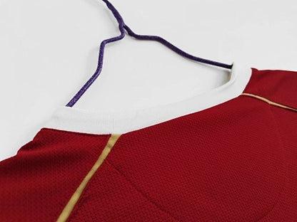 Long sleeves: Manchester United Retro 2006/07 Home