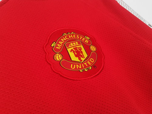 Long sleeves: Manchester United Retro 2010/11 Home