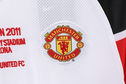Long sleeves: Manchester United Retro 2010/11