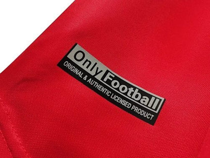 Long sleeves: Manchester United Retro 1999/00 Home
