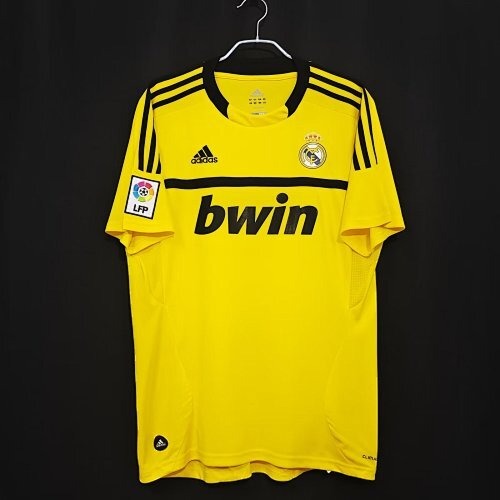 Real Madrid Retro 2011/12 Goalkeeper