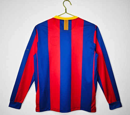 Long sleeves: Barcelona Retro 2010/11 Home
