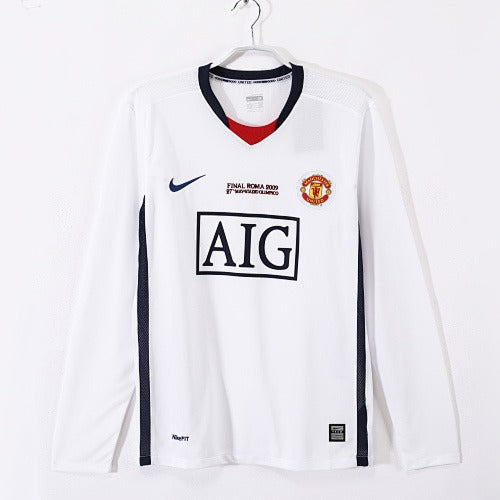 Long sleeves: Manchester United Retro 2008/09