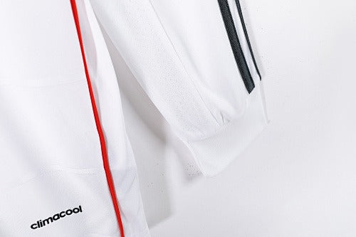 Mangas largas: Real Madrid Retro 2013/14 Local