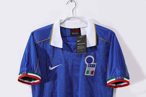 Inicio retro de Italia de 1995