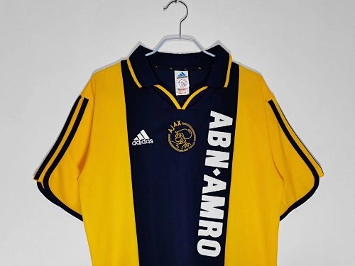 Ajax Retro 2000/01