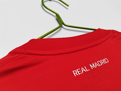 Long sleeves: Real Madrid Retro 2011/12