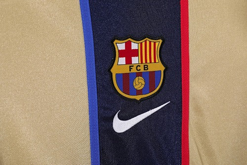 Barcelona Retro 2001/02