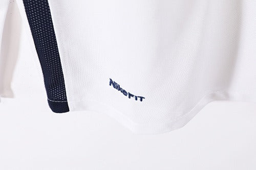 Long sleeves: Manchester United Retro 2008/09