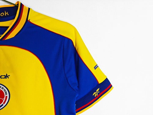 Inicio Colombia Retro 2001