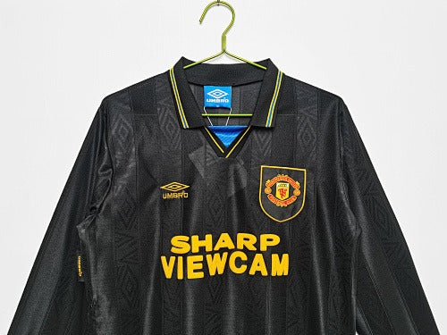 Long sleeves: Manchester United Retro 1993/94