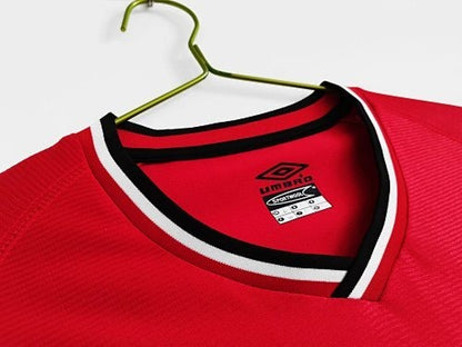 Manchester United Retro 2000/02 Home