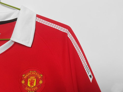 Long sleeves: Manchester United Retro 2010/11 Home