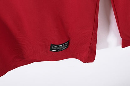 Long sleeves: Manchester United Retro 2010 Home