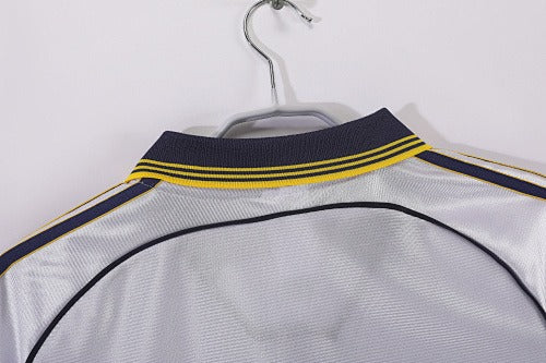 Mangas largas: Real Madrid Retro 1998/00 Local