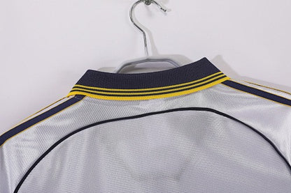 Mangas largas: Real Madrid Retro 1998/00 Local