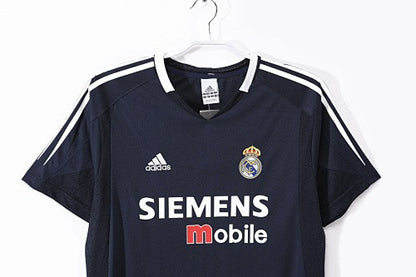 Retro del Real Madrid 2004/05
