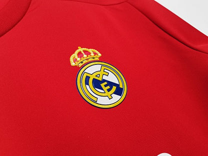 Long sleeves: Real Madrid Retro 2011/12