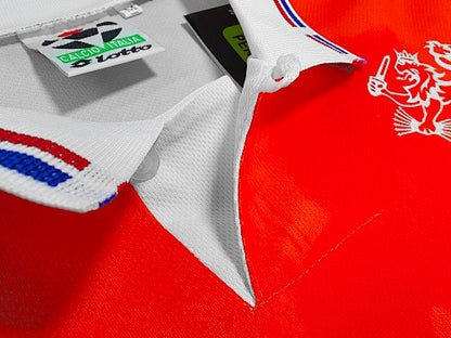 Inicio retro de Holanda 1996