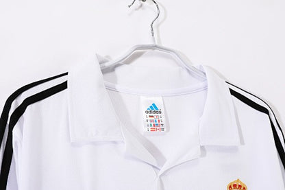 Mangas largas: Real Madrid Retro 2002/03 Local