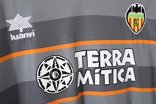Valencia Retro 1999/00