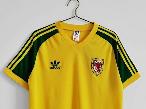 Wales Retro 1982