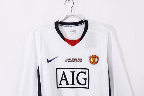 Long sleeves: Manchester United Retro 2008/09