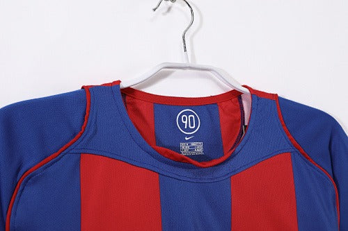 Barcelona Retro 2004/05