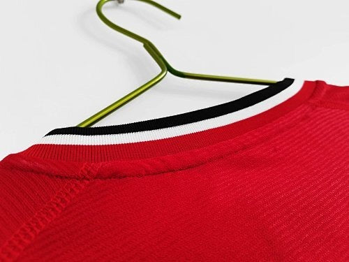 Manchester United Retro 2000/02 Home