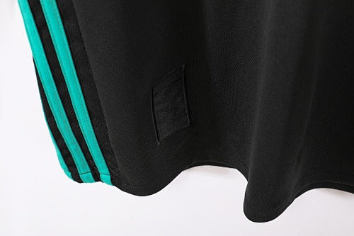 Mangas largas: Real Madrid Retro 2017/18