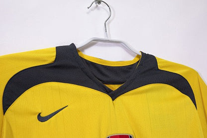Retro del Arsenal 2005/06