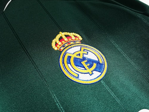 Long sleeves: Real Madrid Retro 2012/13